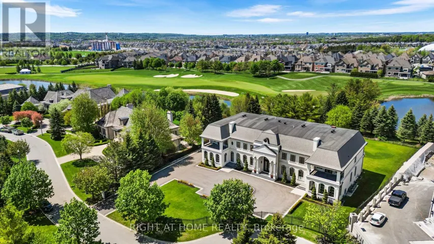 16 SIRONA'S LANE, Aurora (Bayview Southeast), Ontario L4G7Y7