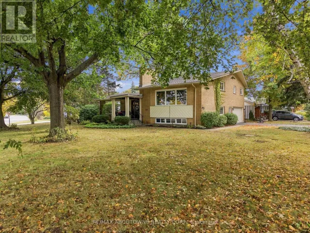 617 SCENIC DRIVE, Hamilton (Westcliffe), Ontario L9C1H2