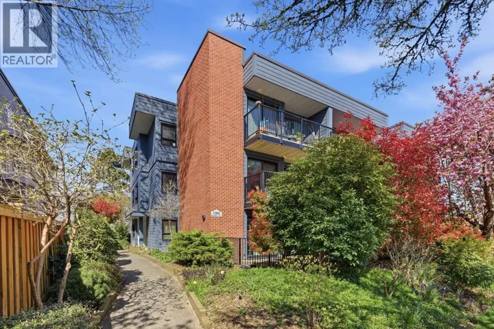 201 1365 E 7 AVENUE, Vancouver, British Columbia V5N1R6