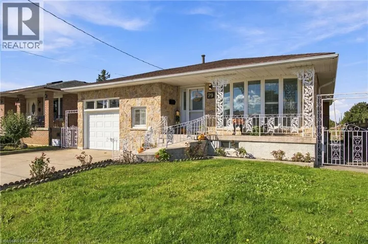 79 OAKLAND Drive, Hamilton, Ontario L8E1B5