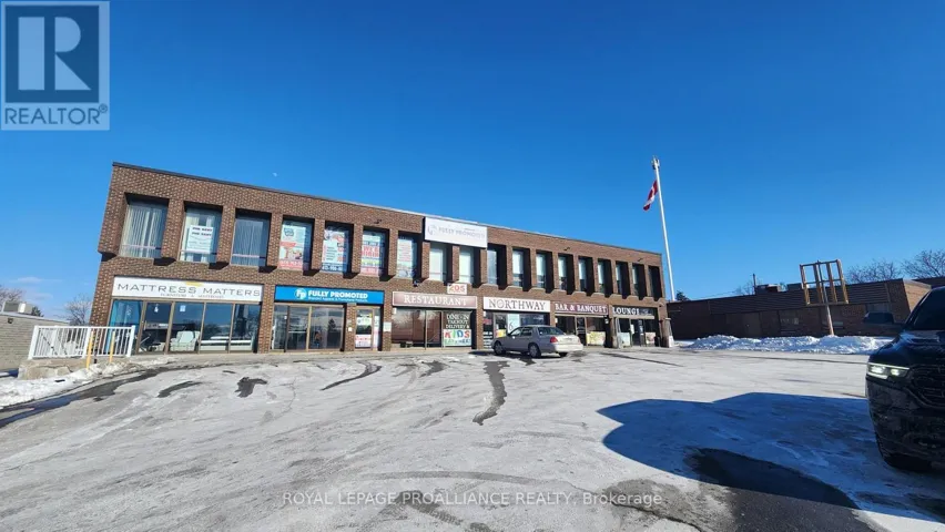 UPPER U3 - 205 NORTH FRONT STREET, Belleville (Belleville Ward), Ontario K8P3C3