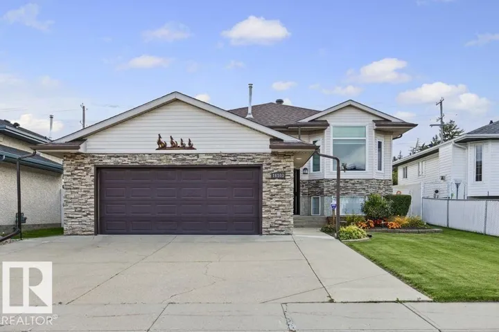 16103 67 ST NW, Edmonton, Alberta T5Z3C5