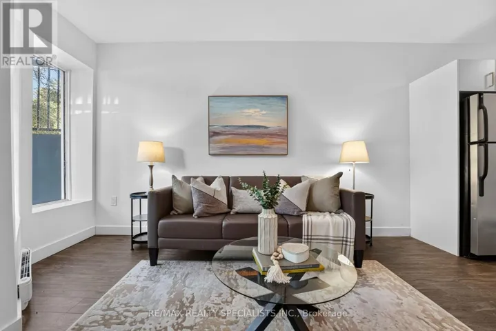 1A - 44 QUEENSTON STREET, St. Catharines (E. Chester), Ontario L2R2Y9