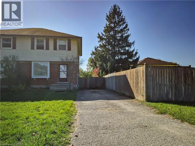 6 STANLEY Avenue, Kitchener, Ontario N2K1C5