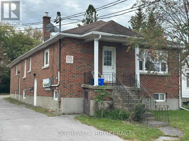 88 JOSEPH STREET, Kingston (Rideau), Ontario K7K2H7