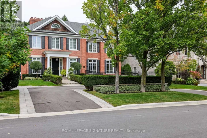 6 VERNHAM AVENUE, Toronto (St. Andrew-Windfields), Ontario M2L2B2