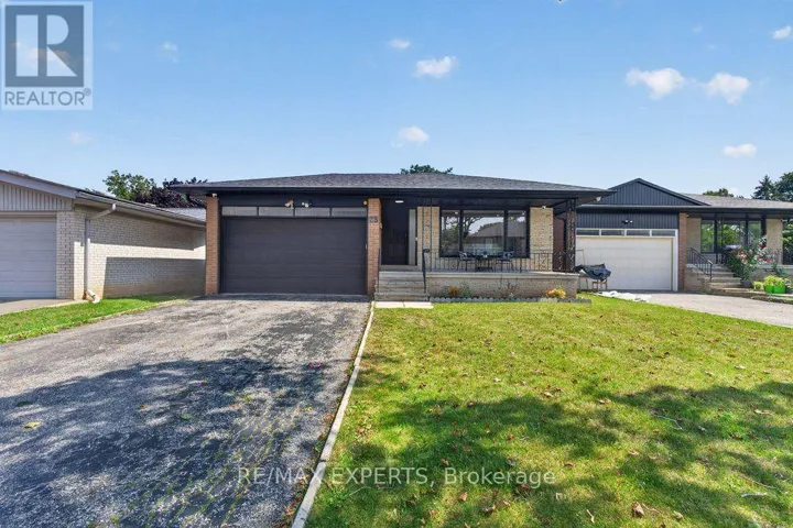 23 COLLINGDALE ROAD, Toronto (Mount Olive-Silverstone-Jamestown), Ontario M9V3R2