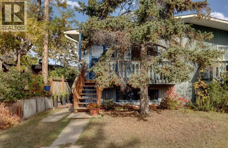 8636 47 Avenue NW, Calgary, Alberta T3B2A2