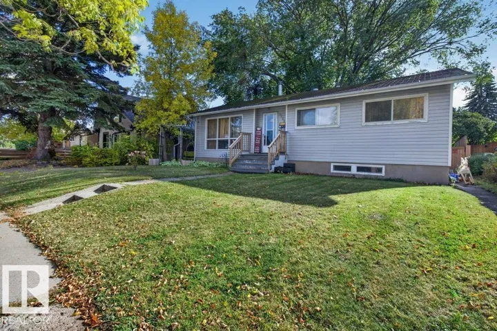 3829 110 AV NW, Edmonton, Alberta T5W0H8