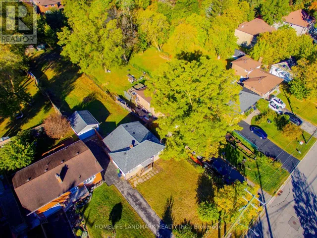 308 MORRISH ROAD, Toronto (Highland Creek), Ontario M1C1G1