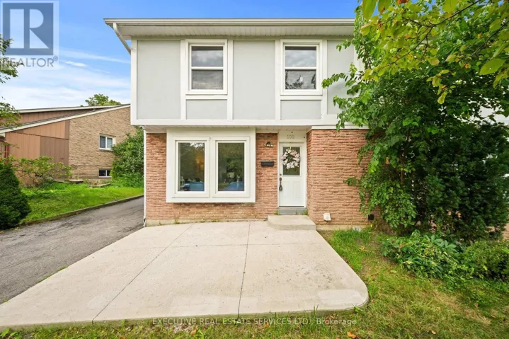 100 CENTRE STREET N, Brampton (Brampton North), Ontario L6V2Z3