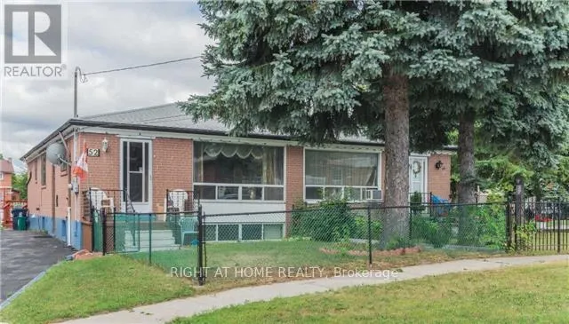 52 BAKERTON DRIVE, Toronto (Woburn), Ontario M1J2T5