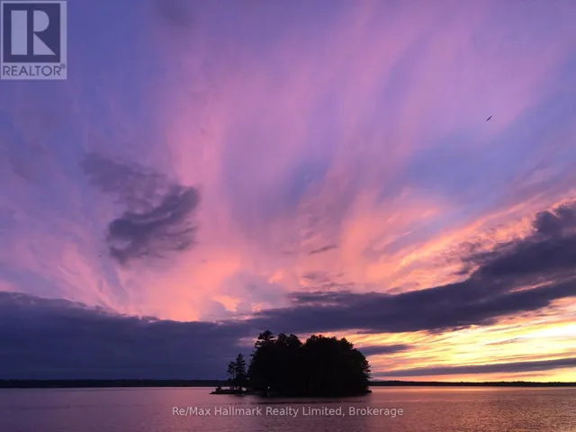 3 ISLAND 20LM ISLAND, Gravenhurst (Muskoka (S)), Ontario P1P1R2