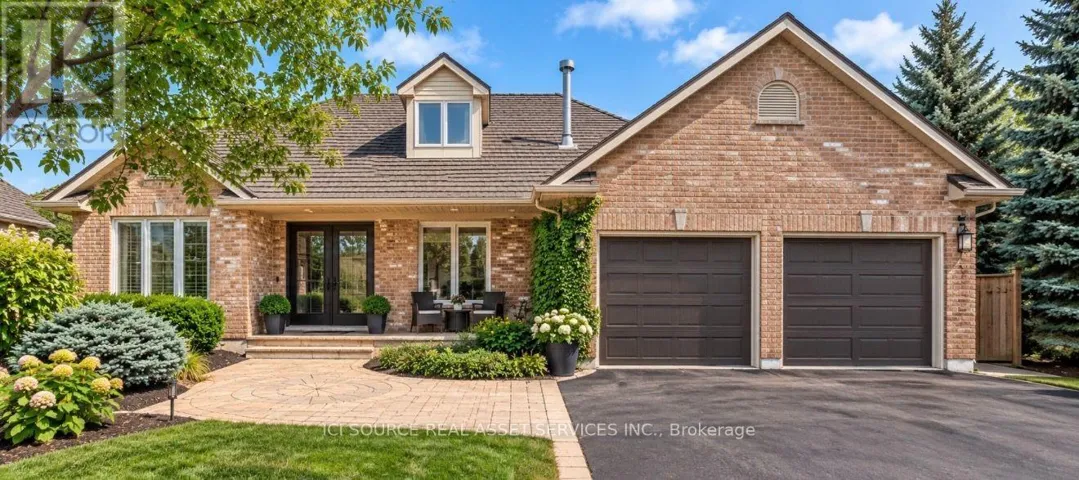 56 WINDRUSH TRAIL, Kitchener, Ontario N2P2A8