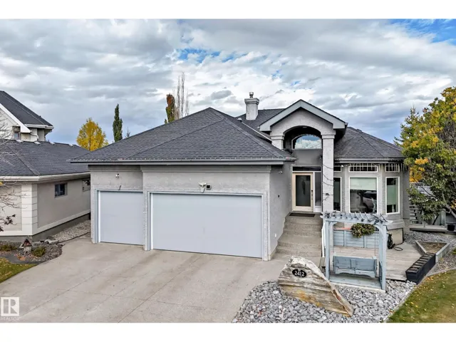 2412 TEGLER GREEN NW, Edmonton, Alberta T6R3K2