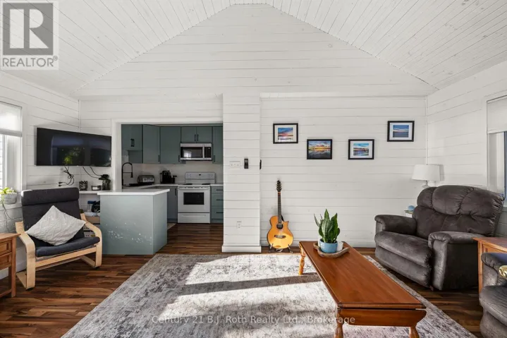 bright, updated living, dining area