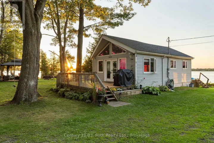 4 season cottage/home