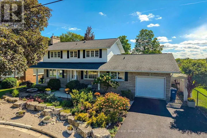 26 MAPLEWOOD DRIVE, Guelph (Dovercliffe Park/Old University), Ontario N1G1L8