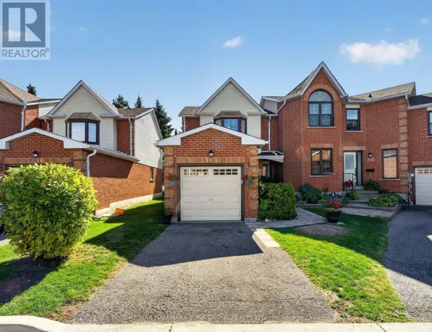 32 - 315 WILKES COURT, Aurora (Aurora Village), Ontario L4G6G7
