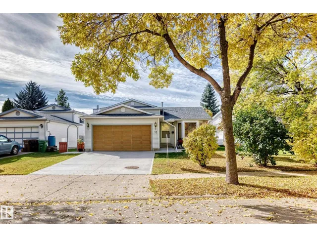 47 DEERBOURNE DR, St. Albert, Alberta T8N4R2