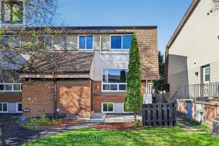 B - 29 WOODVALE GREEN DRIVE, Ottawa, Ontario K2G4H3