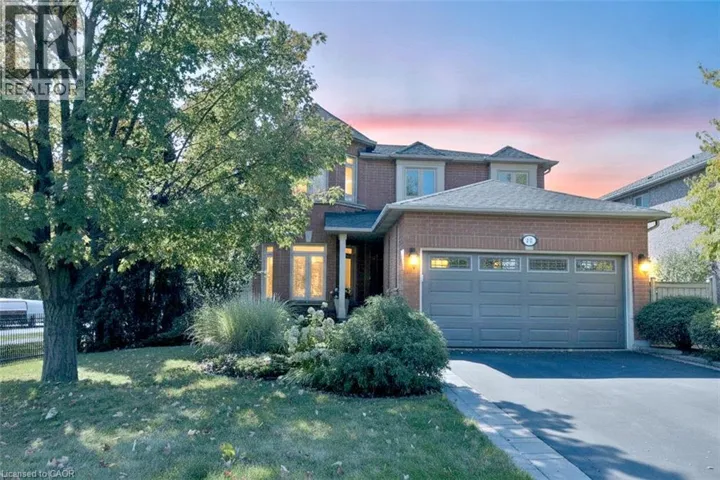 470 AMANDA Crescent, Burlington, Ontario L7L6H5