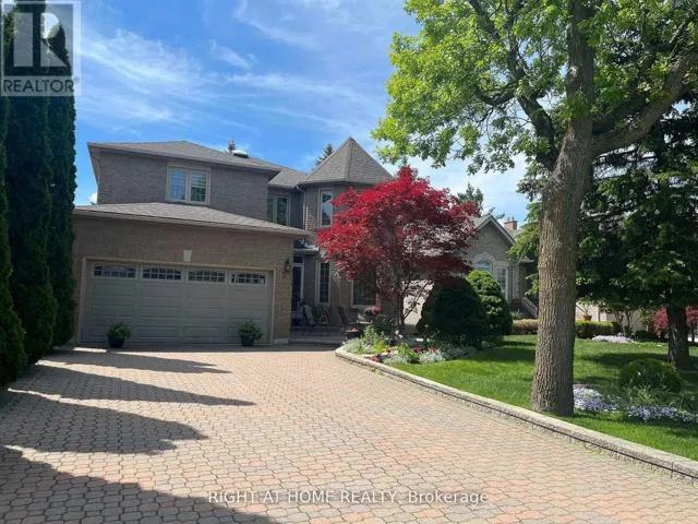 27 ADDISON STREET, Richmond Hill (North Richvale), Ontario L4C9N1