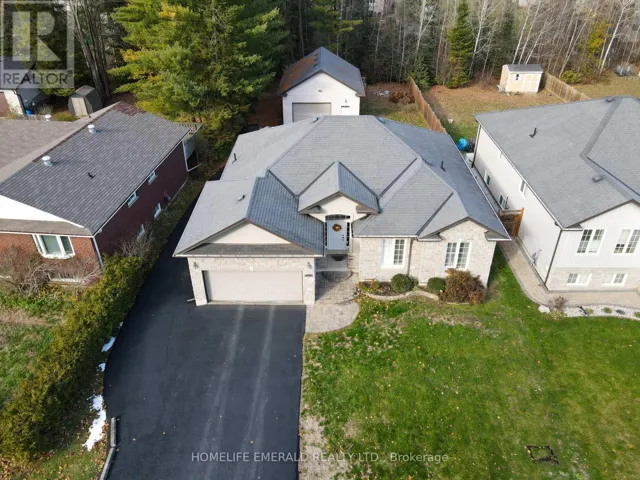 17 TREE TOP STREET, Essa (Angus), Ontario L0M1B2
