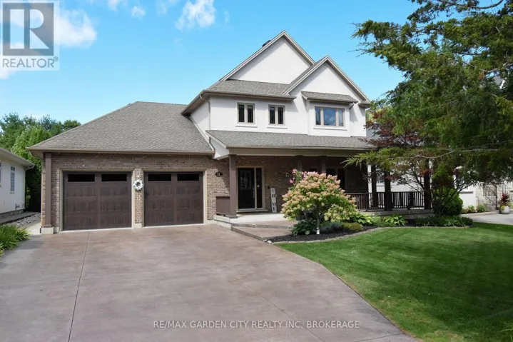 12 POWER GLEN ROAD, St. Catharines (Rykert/Vansickle), Ontario L2R0E5