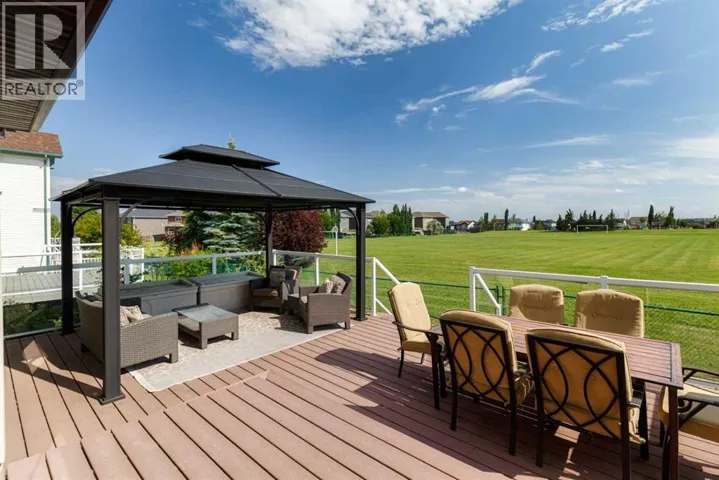 49 Everhollow Avenue SW, Calgary, Alberta T2Y0A9