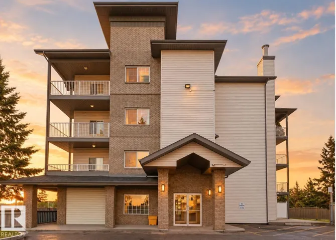 #102 16715 100 AV NW, Edmonton, Alberta T5P4Z5