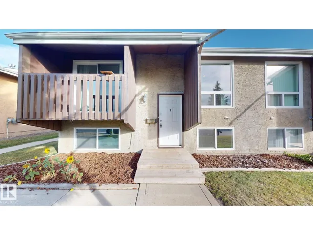 #A 5940 45 AV, Lacombe, Alberta T4L1V7