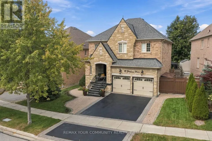 38 DIMARINO DRIVE, Vaughan (Patterson), Ontario L6A0E8