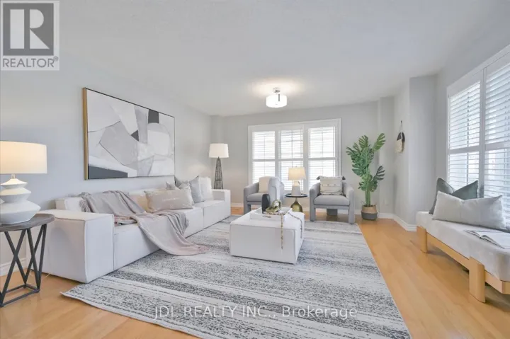 21 IRON HORSE AVENUE, Richmond Hill (Langstaff), Ontario L4B4H2