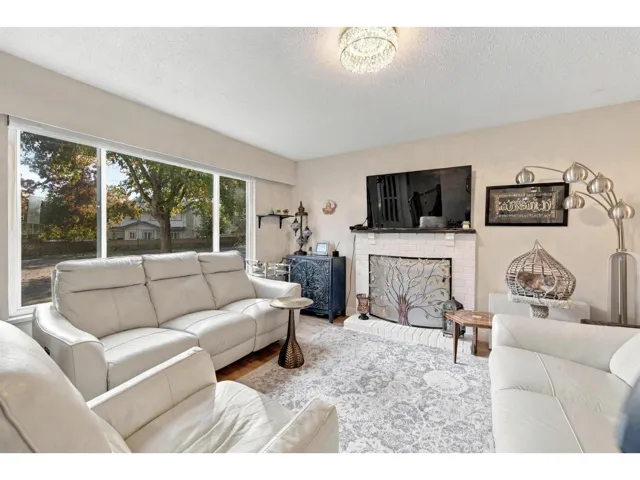 6284 MORGAN PLACE, Surrey, British Columbia V3S5B9