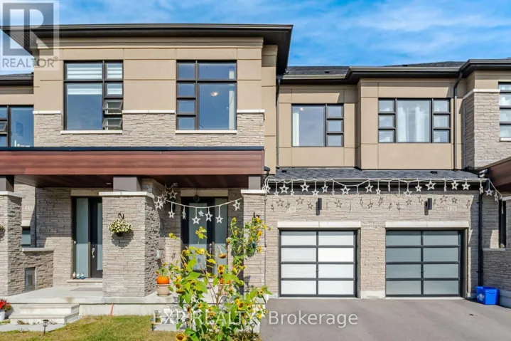 130 OGSTON CRESCENT, Whitby, Ontario L1P0H3