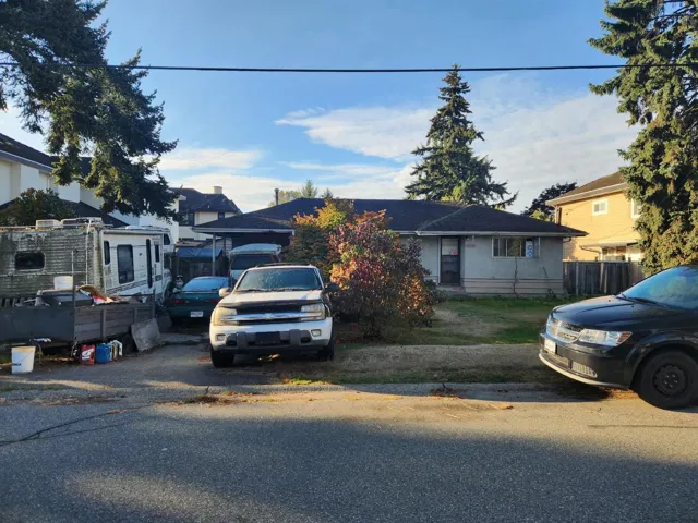 12310 78 AVENUE, Surrey, British Columbia V3W2X4