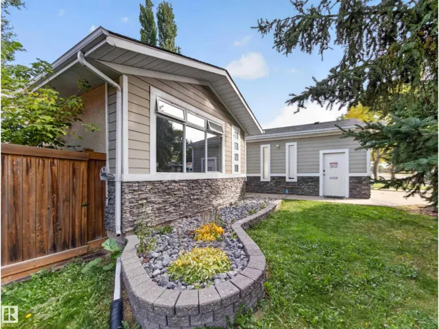 16 GREENWOOD WY, Sherwood Park, Alberta T8A0J5
