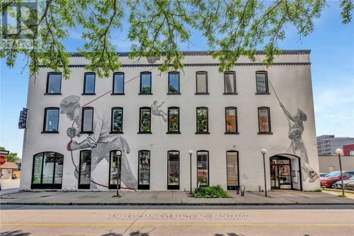 380 KING STREET E, Hamilton (Landsdale), Ontario L8N1C3