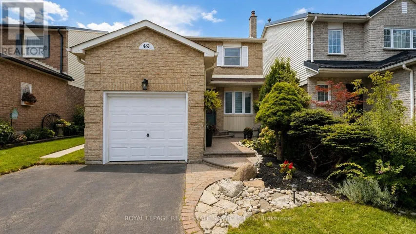 49 LOWDER PLACE, Whitby (Blue Grass Meadows), Ontario L1N8B8