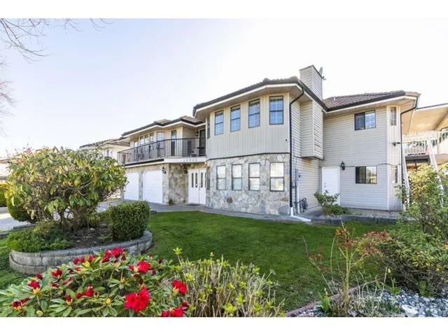 12353 81A AVENUE, Surrey, British Columbia V3W0X8
