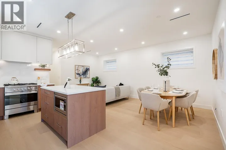 2 1845 E 51ST AVENUE, Vancouver, British Columbia V5P1W1