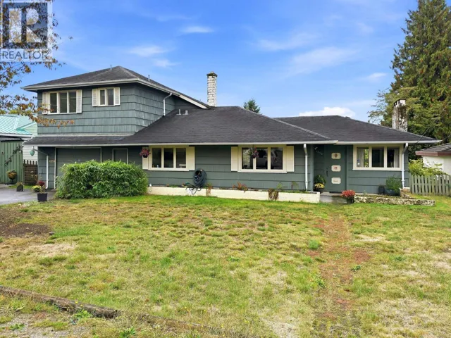 4258 IRMIN STREET, Burnaby, British Columbia V5J1X5