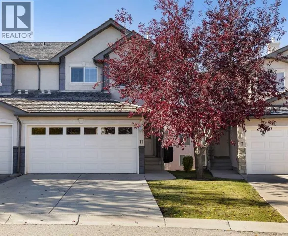 11 Royal Crest Court NW, Calgary, Alberta T3G5W3