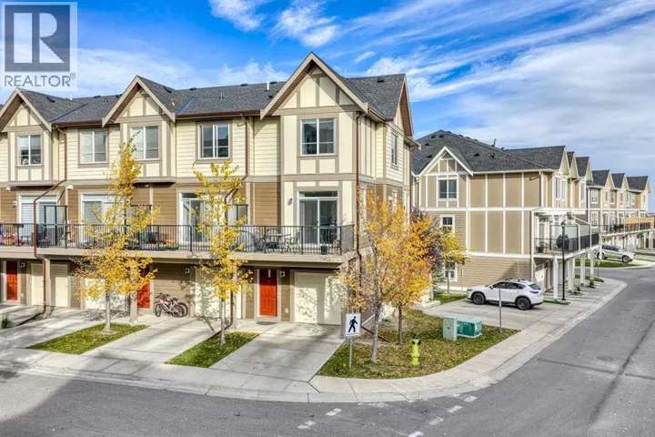 104 Sherwood Lane NW, Calgary, Alberta T3R0V3