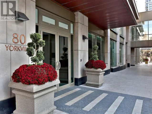 1602 - 80 YORKVILLE AVENUE, Toronto (Annex), Ontario M5R2C2