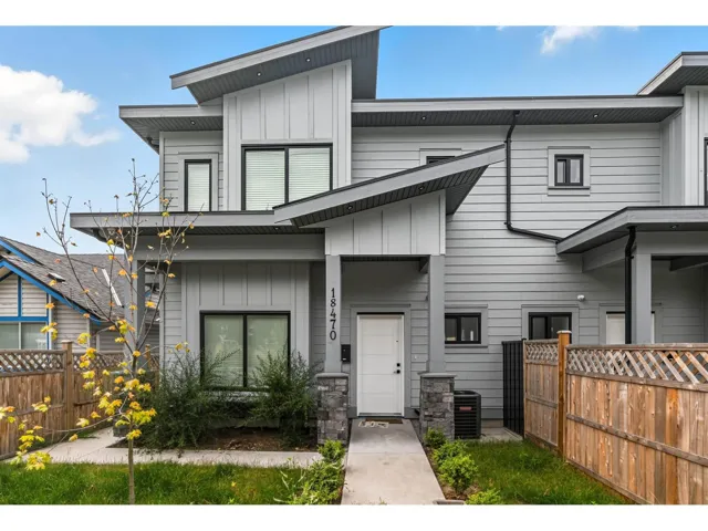 18470 64 AVENUE, Surrey, British Columbia V3S8J6