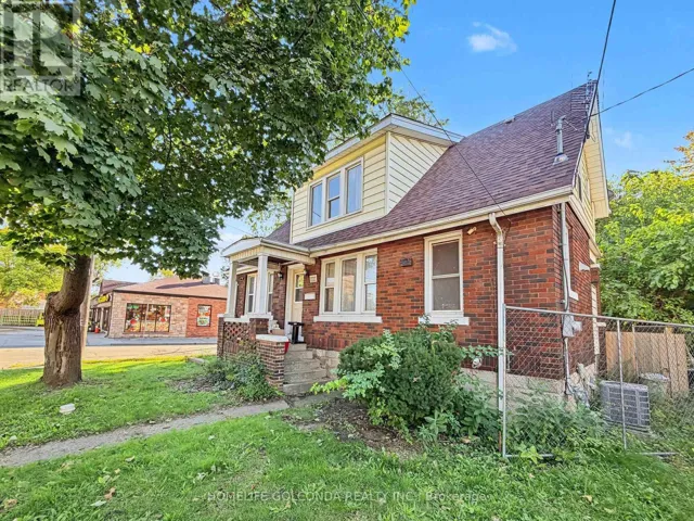 3203 LINWOOD PLACE, Windsor, Ontario N9C1P9