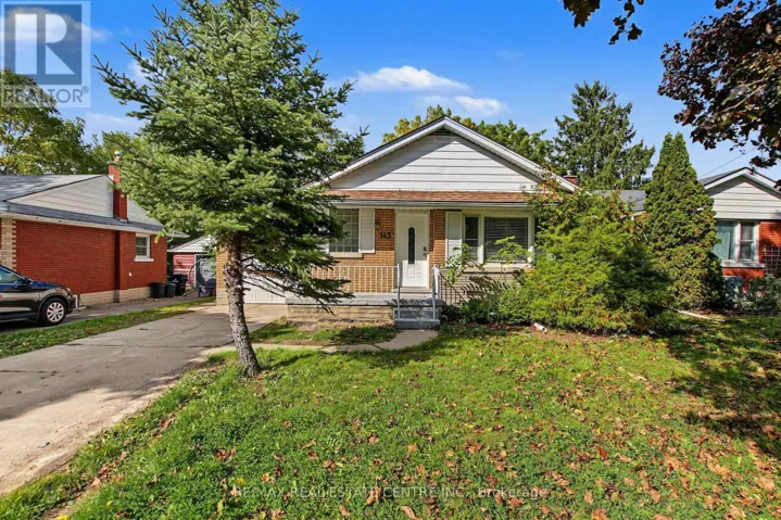 143 ELGIN CRESCENT, Waterloo, Ontario N2J2S5