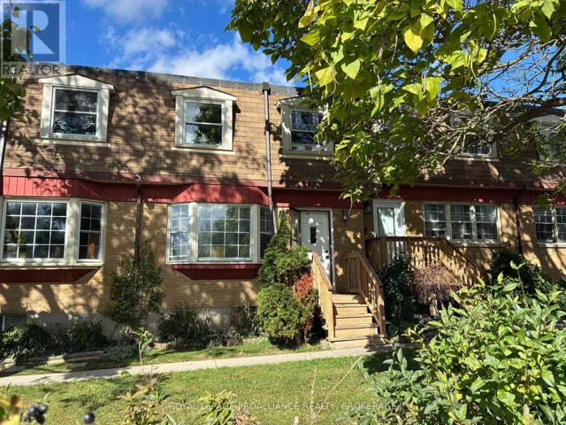 9 - 116 NOTCH HILL ROAD, Kingston (Central City West), Ontario K7M2X1